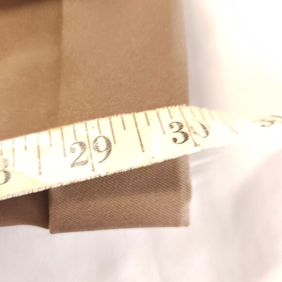 NWT Jos A. Bank Mens 33x30 Tan Pleated Cuffed Water Stain Repellent Dress Pants - Picture 7 of 7